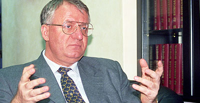 Војислав Шешељ