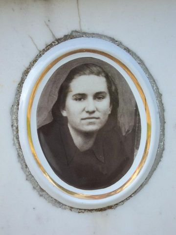 Petrovic_Milica_1920_1941.jpg