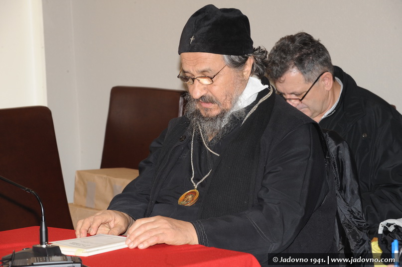 episkop Atanasije